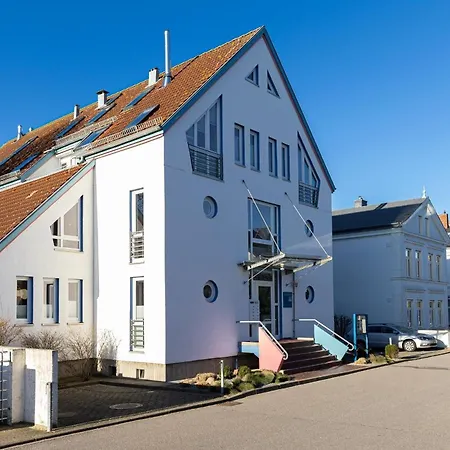 Haus Windjammer Krusenstern * Laboe